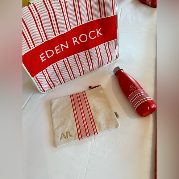 Meet your Posher, Anya - Picture 14 of 16